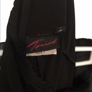 2 for $10 High low style black skirt 2x